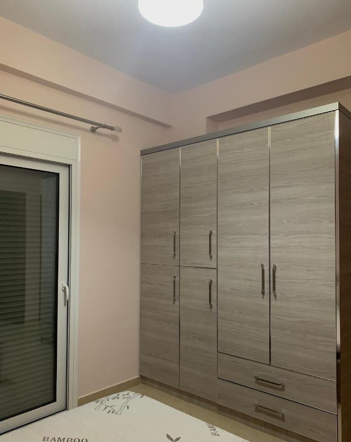 Vila Kea Sarande Luaran gambar