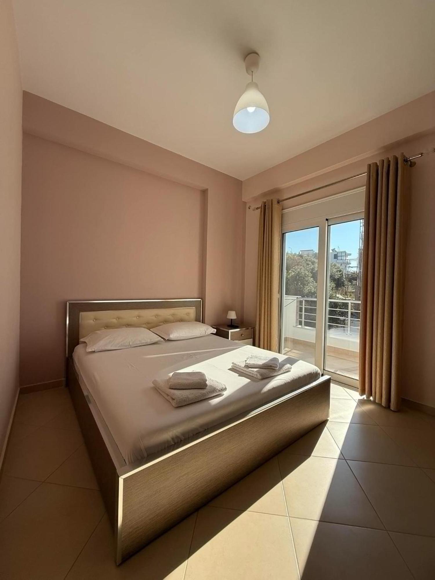 Vila Kea Sarande Luaran gambar