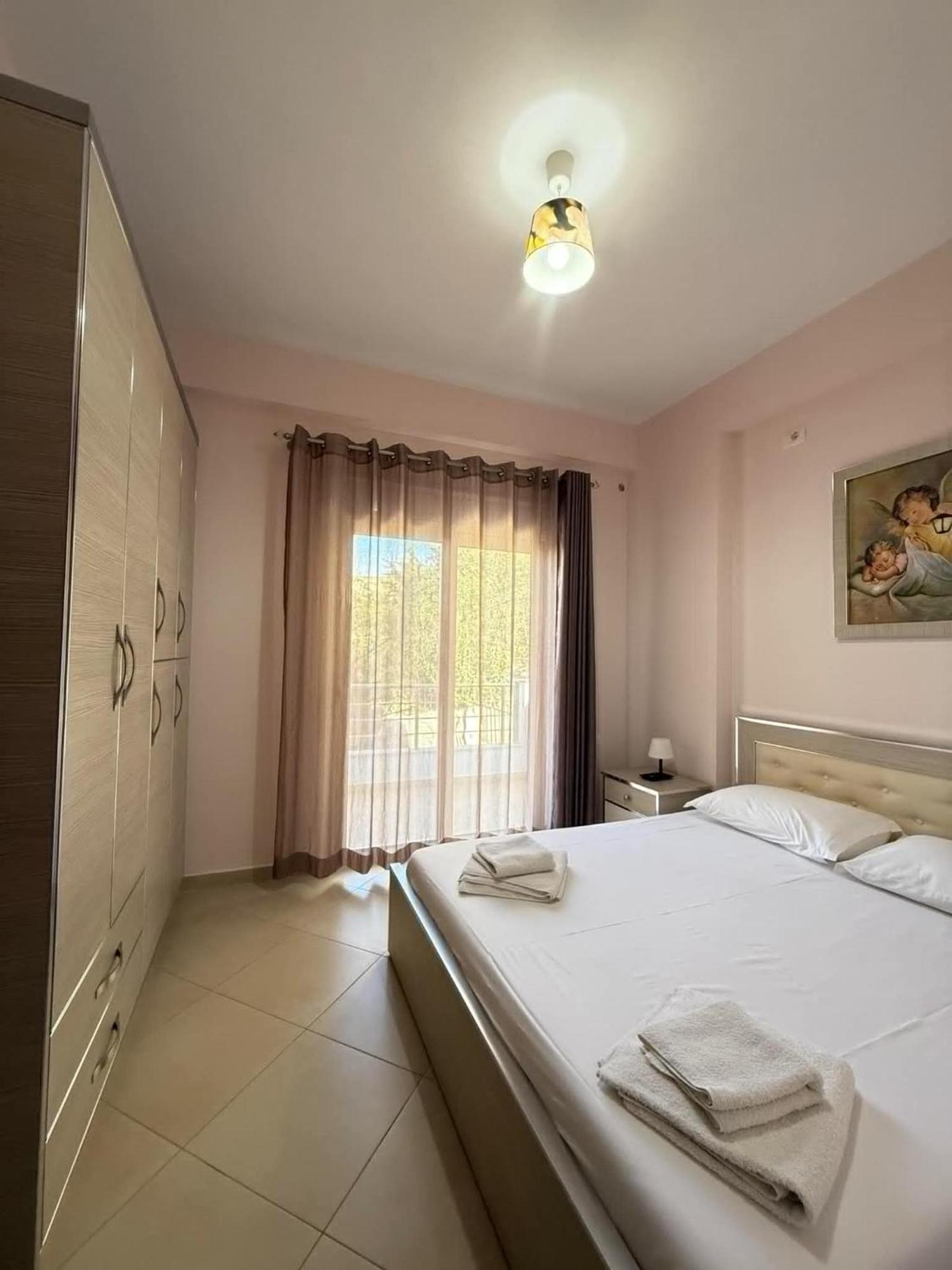 Vila Kea Sarande Luaran gambar